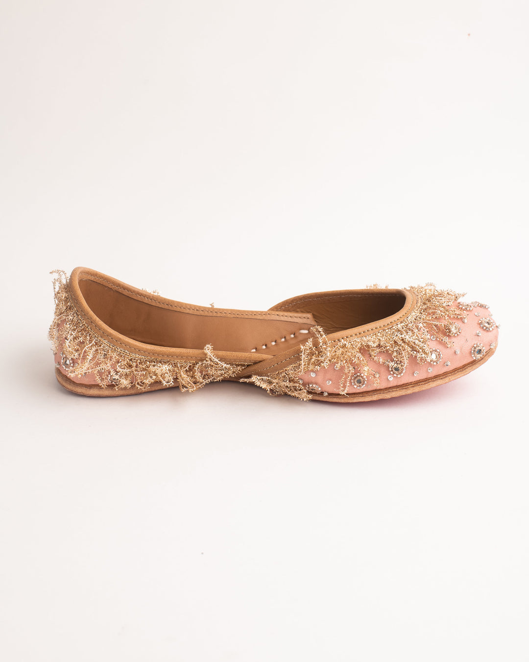 Sethi Peach Handcrafted Jutti