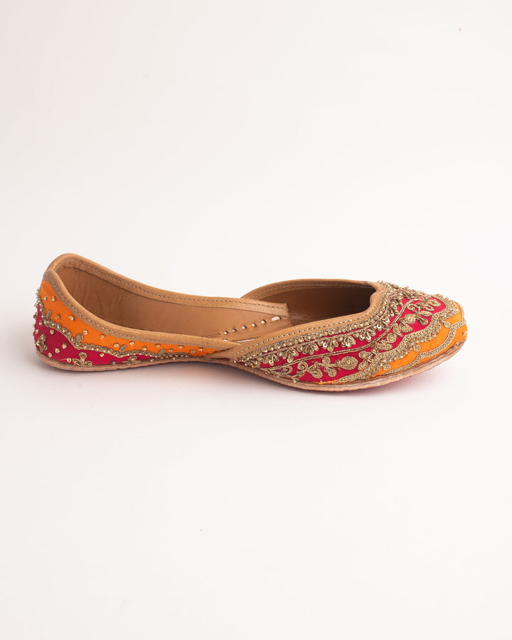 Mehfil Pink Handcrafted Jutti