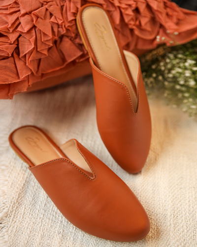 Coconut Shell Leather Mules