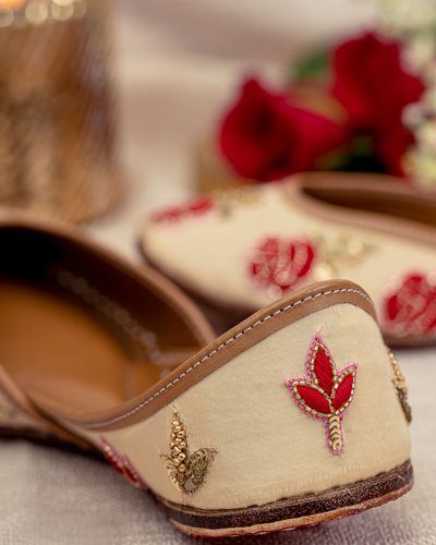 Candy Rose Handcrafted Jutti