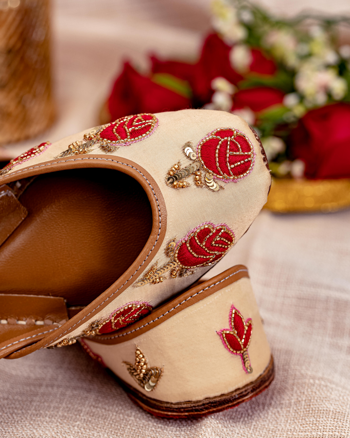 Candy Rose Handcrafted Jutti