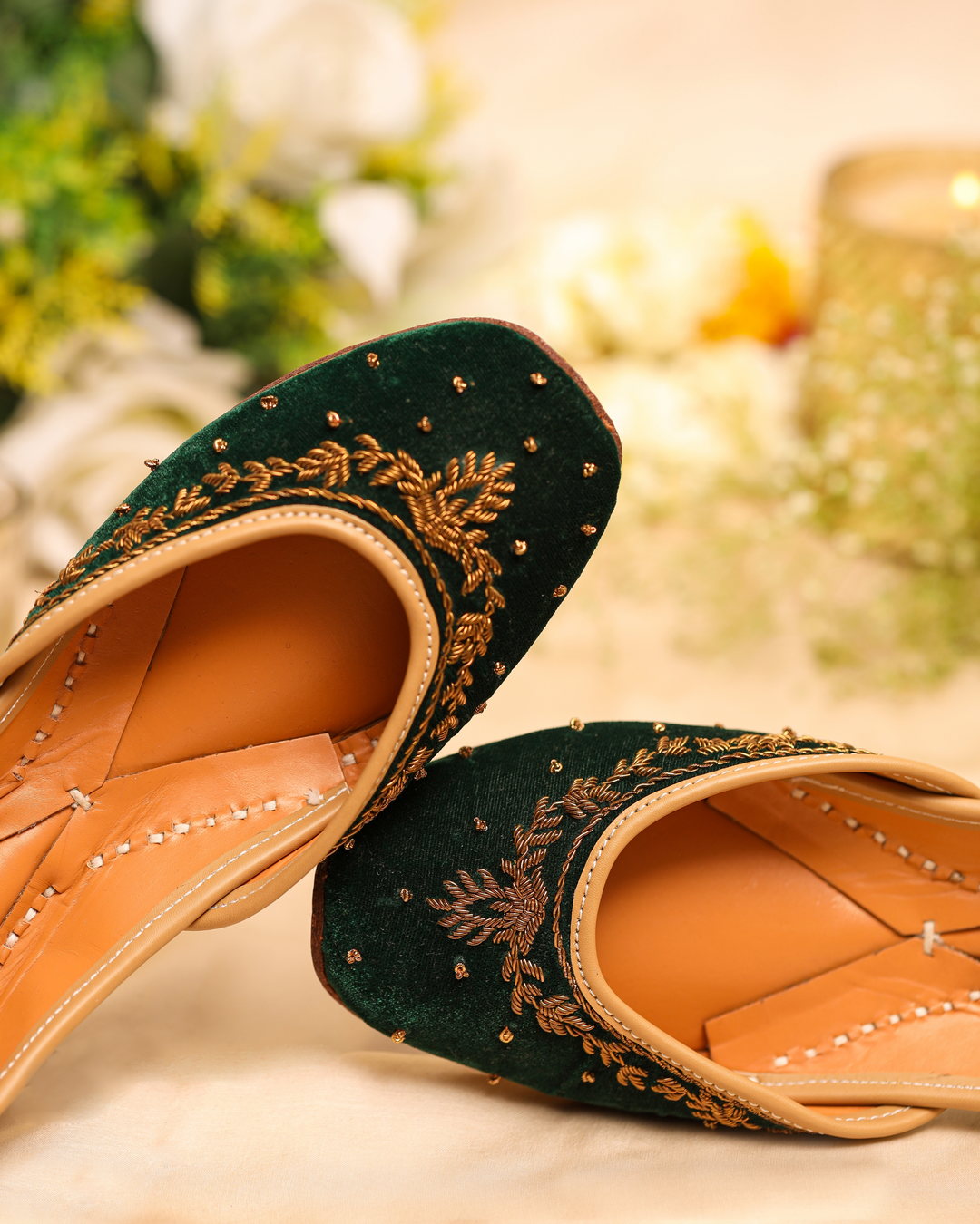 SASSY GREEN HANDCRAFTED JUTTI