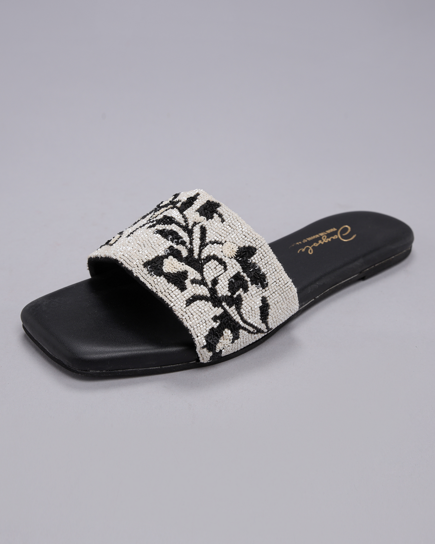 Gonzo Handcrafted Flats
